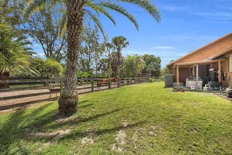 15921 80th Lane N Loxahatchee FL 33470