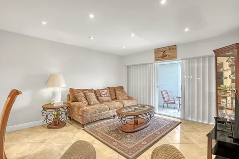 504 Davis Road Palm Springs FL 33461