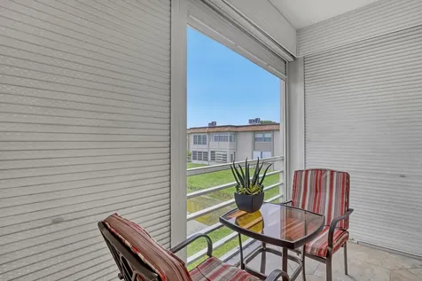 504 Davis Road Palm Springs FL 33461