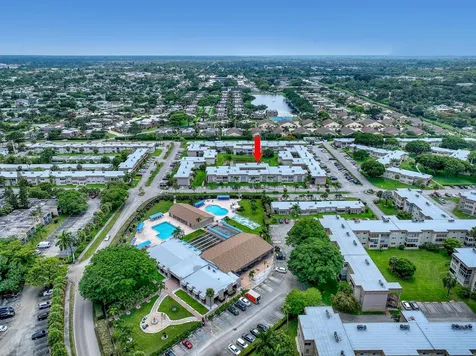 504 Davis Road Palm Springs FL 33461