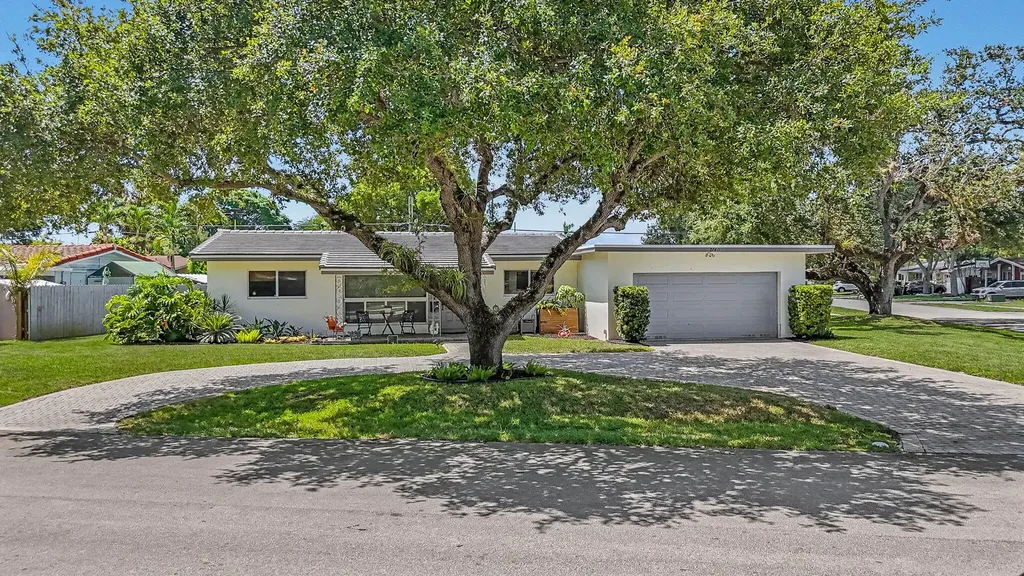 2740 SW 16th Street Fort Lauderdale FL 33312