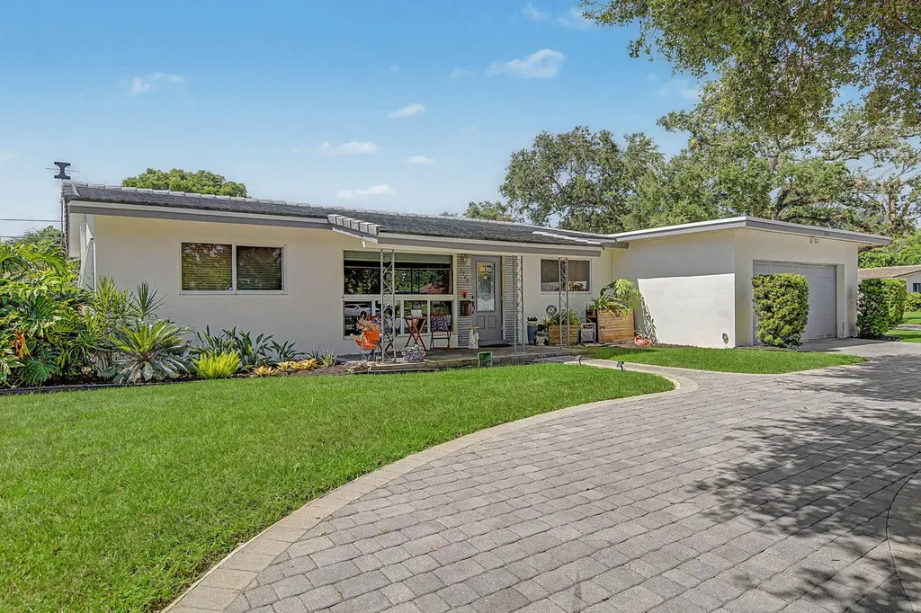 2740 SW 16th Street Fort Lauderdale FL 33312