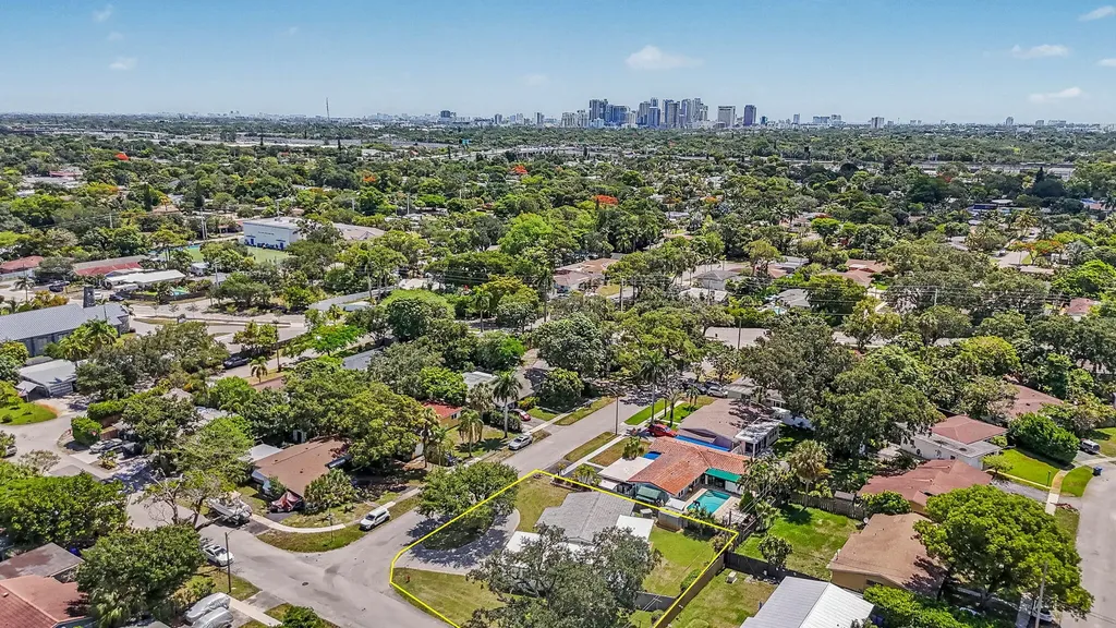 2740 SW 16th Street Fort Lauderdale FL 33312