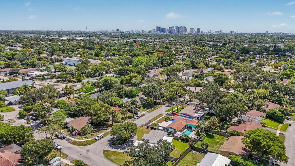 2740 SW 16th Street Fort Lauderdale FL 33312