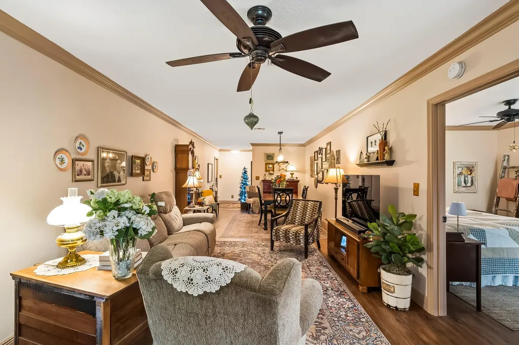 9533 NW 2nd Place Coral Springs FL 33071