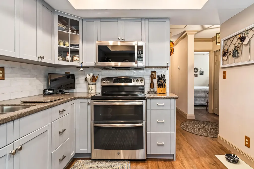 9533 NW 2nd Place Coral Springs FL 33071