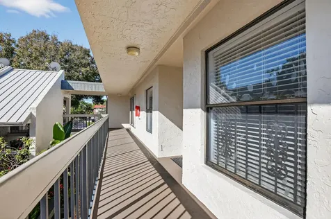 265 SE 10th Street Deerfield Beach FL 33441
