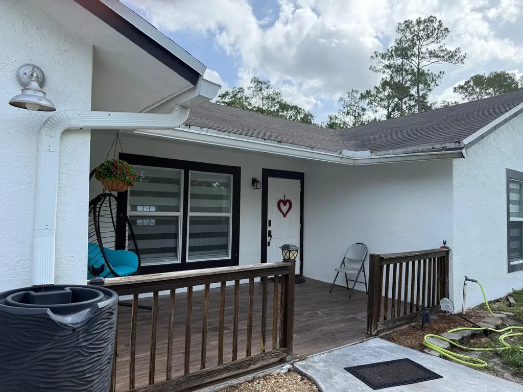 16393 E Lancashire Drive E The Acreage FL 33470