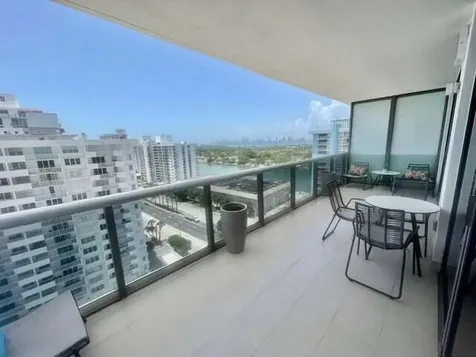 5875 Collins Avenue Miami Beach FL 33140