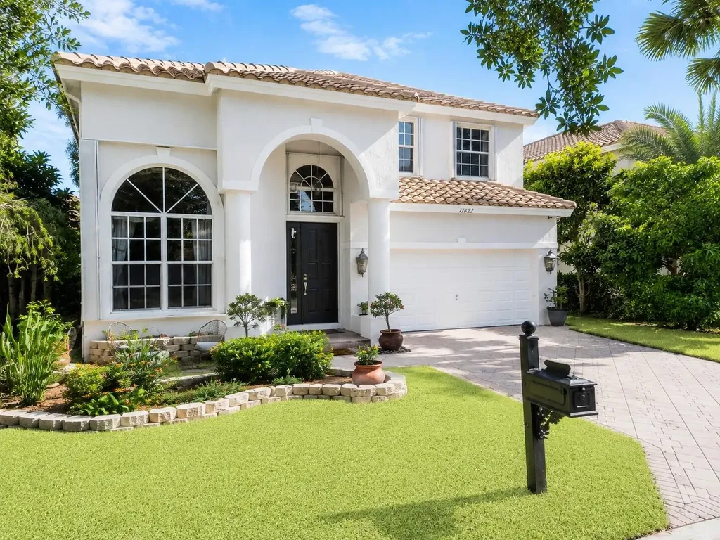 11622 NW 13th Manor Coral Springs FL 33071