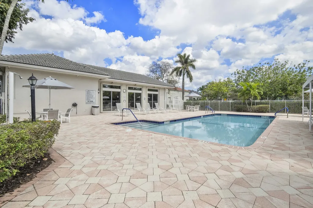 11622 NW 13th Manor Coral Springs FL 33071
