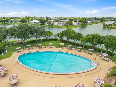 135 Andover F West Palm Beach FL 33417