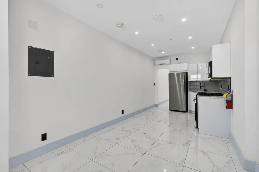 324 20th Street West Palm Beach FL 33407