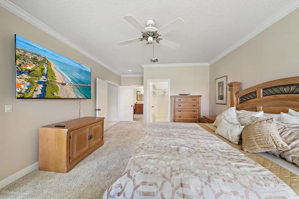 120 Legendary Circle Palm Beach Gardens FL 33418