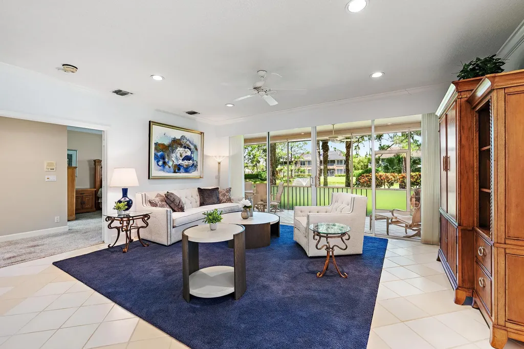 120 Legendary Circle Palm Beach Gardens FL 33418