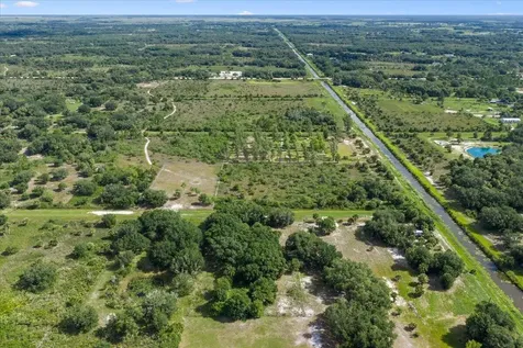 15320 NW 282nd Street Okeechobee FL 34972