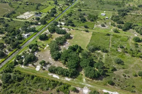 15320 NW 282nd Street Okeechobee FL 34972