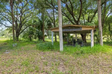 15320 NW 282nd Street Okeechobee FL 34972