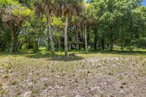 15320 NW 282nd Street Okeechobee FL 34972
