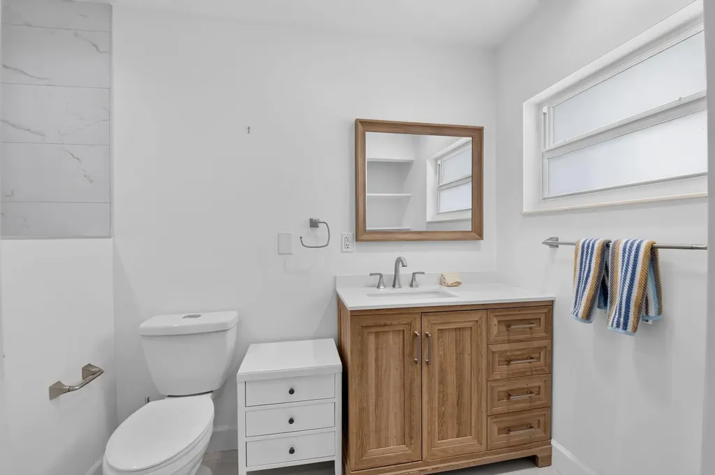 6103 Stanley Lane Delray Beach FL 33484