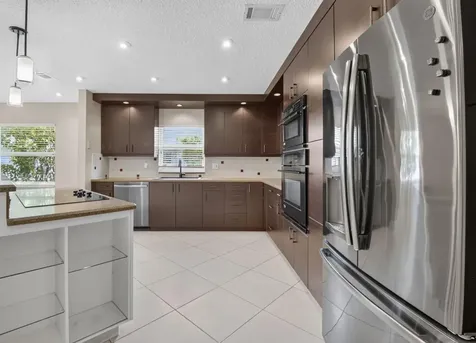 6103 Stanley Lane Delray Beach FL 33484