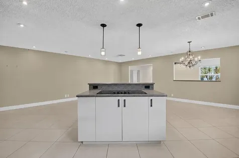 6103 Stanley Lane Delray Beach FL 33484