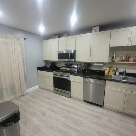 9210 NW 14th Street Pembroke Pines FL 33024