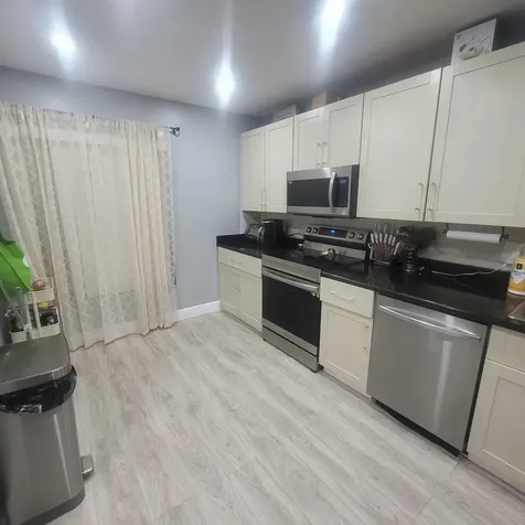 9210 NW 14th Street Pembroke Pines FL 33024