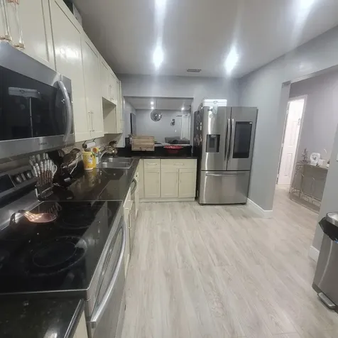9210 NW 14th Street Pembroke Pines FL 33024