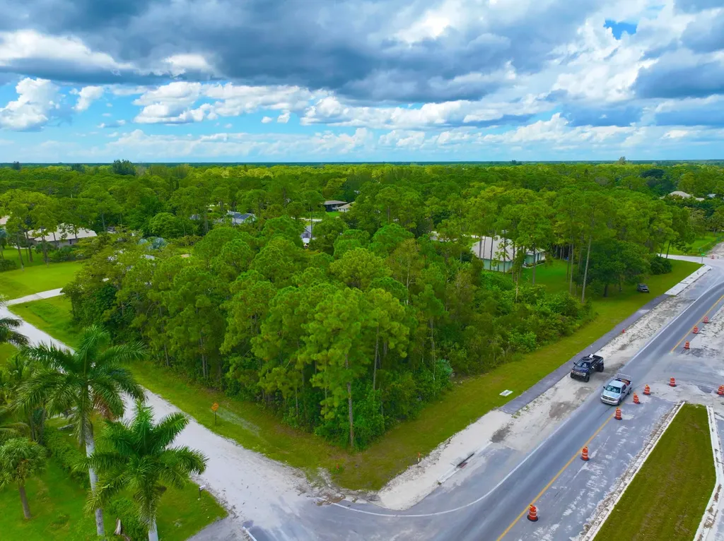 8601 Seminole Pratt Whitney Road The Acreage FL 33470