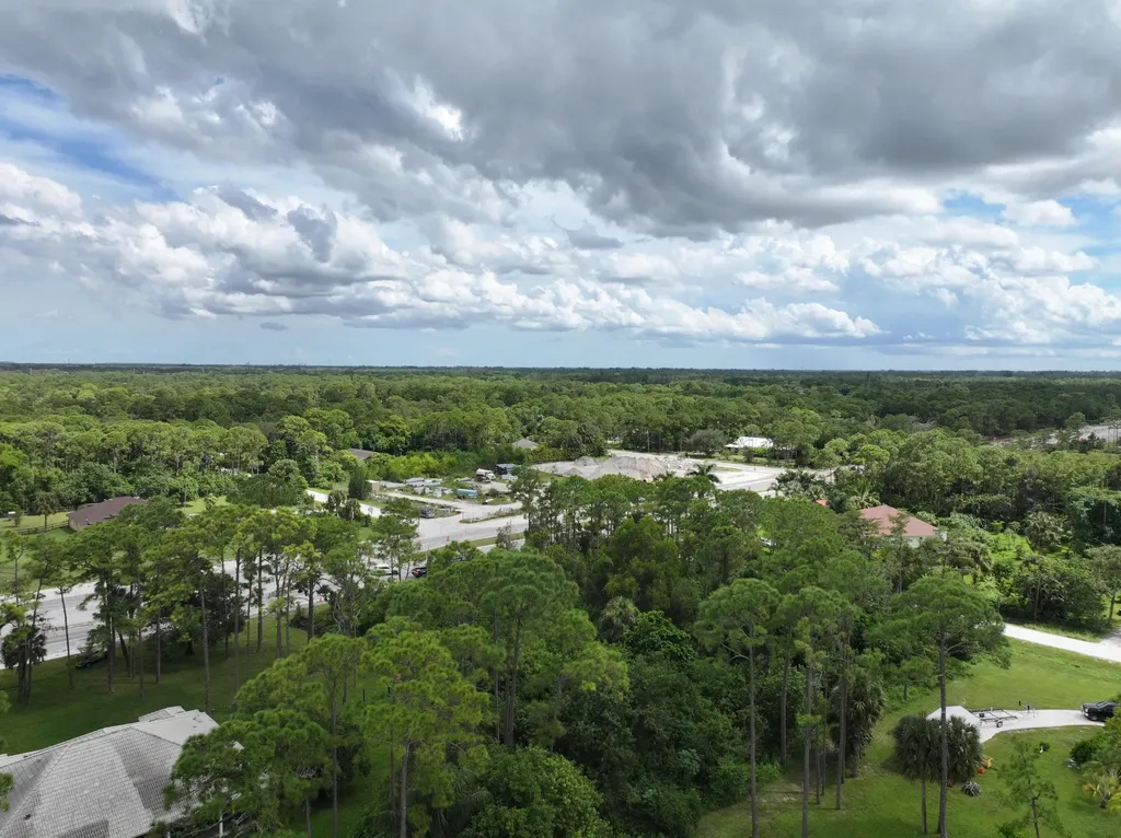 8601 Seminole Pratt Whitney Road The Acreage FL 33470