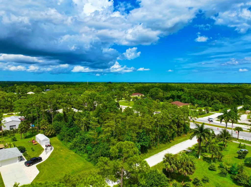8601 Seminole Pratt Whitney Road The Acreage FL 33470
