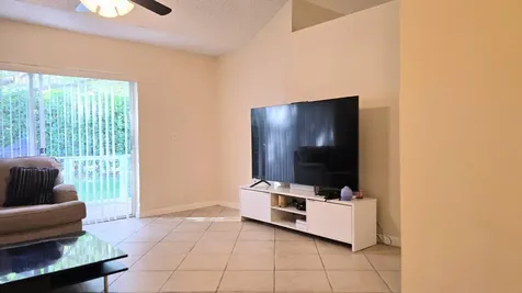 6241 NW 74th Court Parkland FL 33067