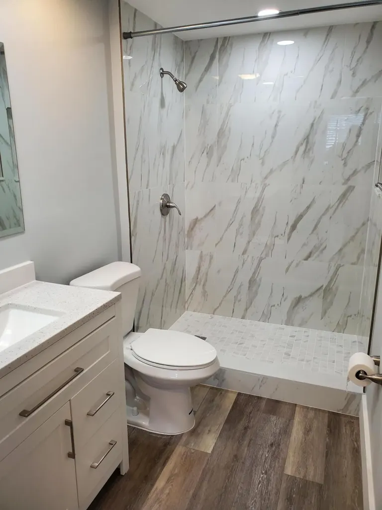 8070 N Nob Hill Road Tamarac FL 33321