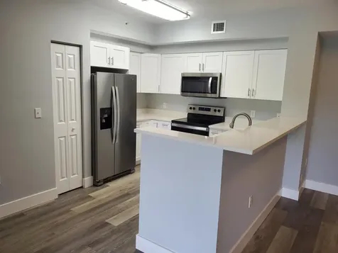 8070 N Nob Hill Road Tamarac FL 33321