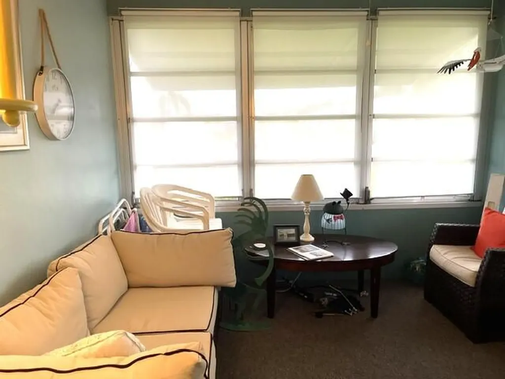 237 High Point Court W Delray Beach FL 33445