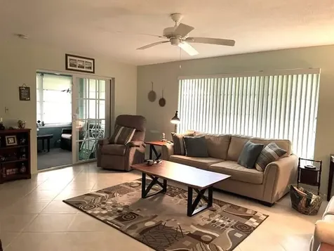 237 High Point Court W Delray Beach FL 33445