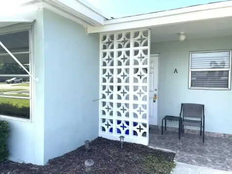 237 High Point Court W Delray Beach FL 33445