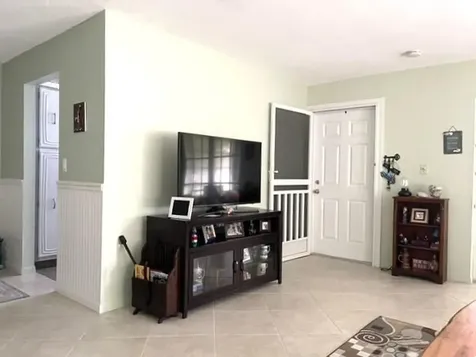 237 High Point Court W Delray Beach FL 33445