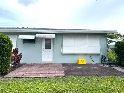 237 High Point Court W Delray Beach FL 33445