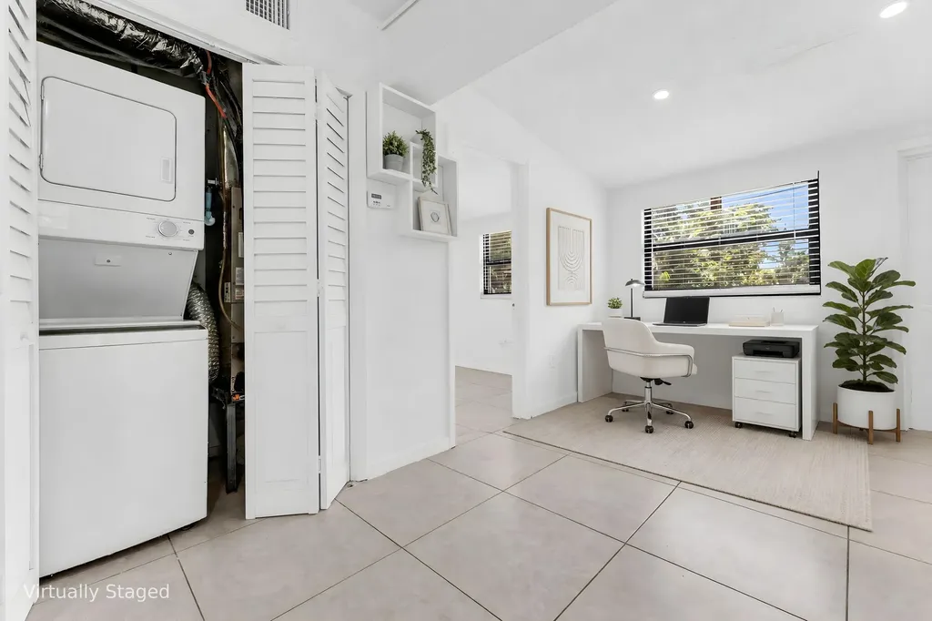 1712 NE 50th Court Pompano Beach FL 33064