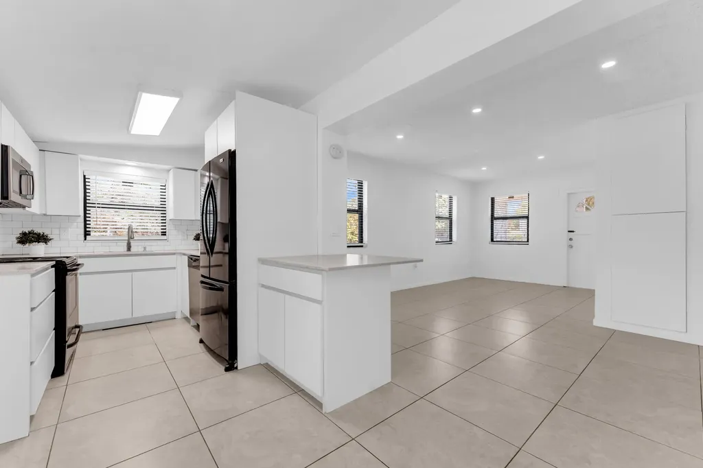 1712 NE 50th Court Pompano Beach FL 33064