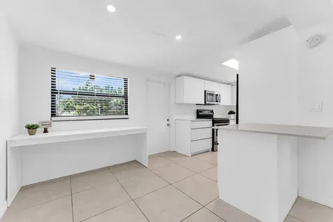1712 NE 50th Court Pompano Beach FL 33064