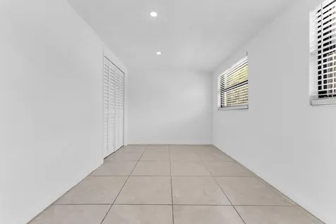 1712 NE 50th Court Pompano Beach FL 33064