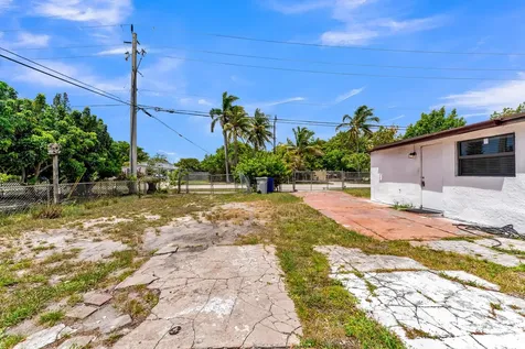 1712 NE 50th Court Pompano Beach FL 33064