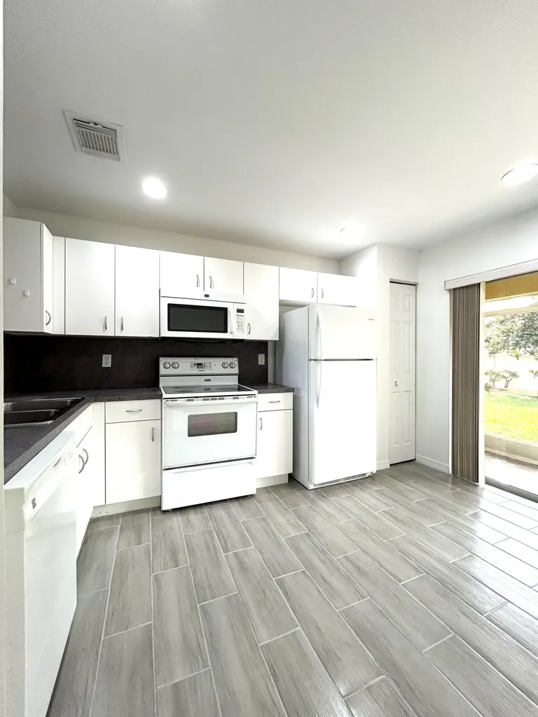 1007 Arezzo Circle Boynton Beach FL 33436