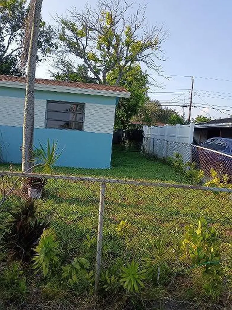 2731 NW 16th Court Fort Lauderdale FL 33311