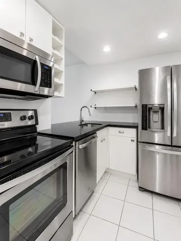 1245 West Avenue Miami Beach FL 33139