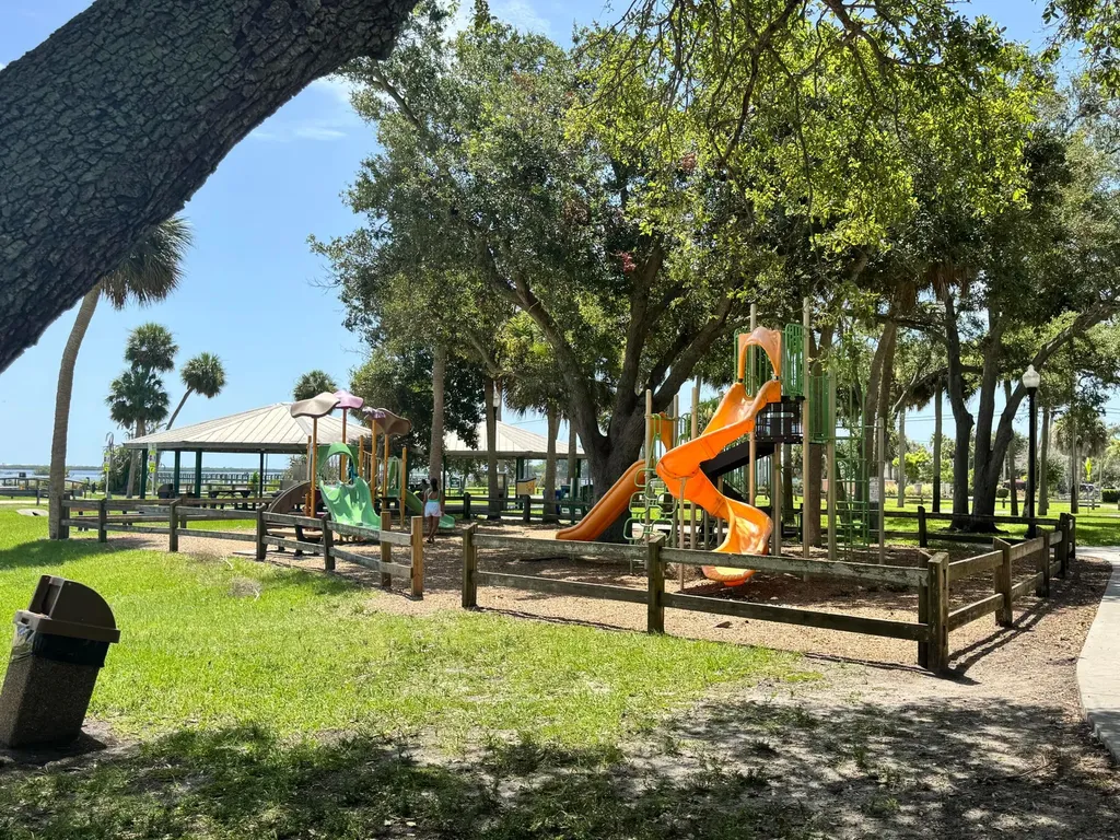 333 King Street Sebastian FL 32958