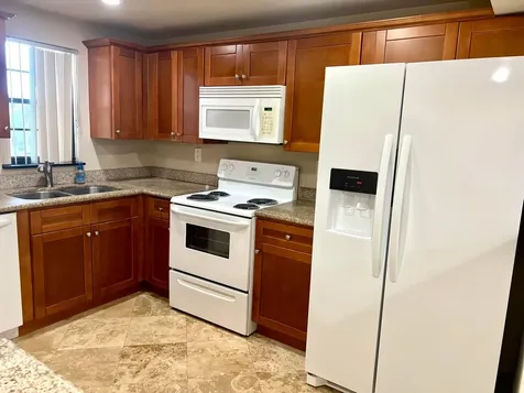9235 SW 8th Street Boca Raton FL 33428